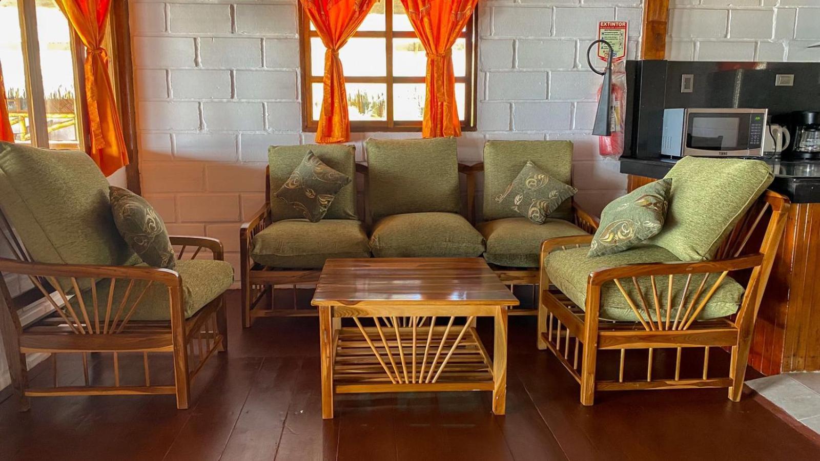 מונטניטה Hanga Roa Hotel חדר תמונה